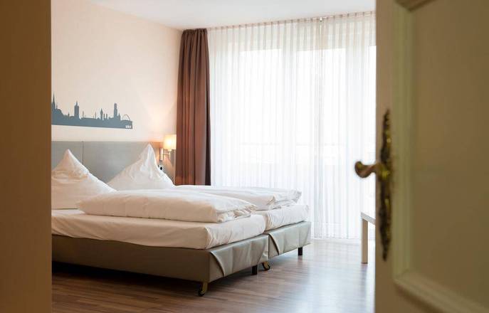 Hotel Drei Kronen, Cologne