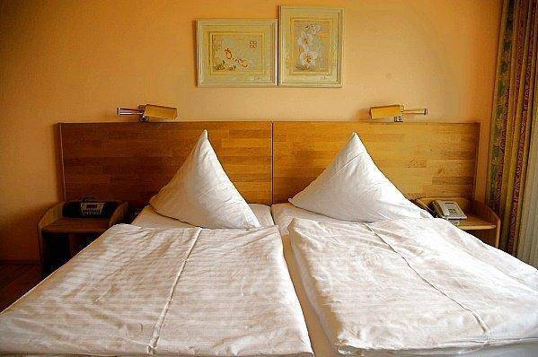 Hotel Drei Kronen, Cologne