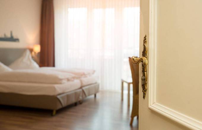 Hotel Drei Kronen, Cologne