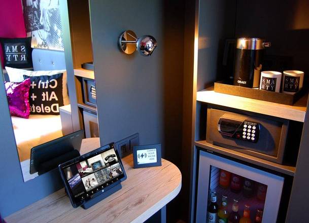 MEININGER Hotel Cologne City Center, Cologne