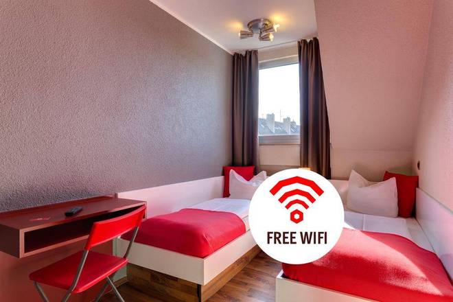 MEININGER Hotel Cologne City Center, Cologne