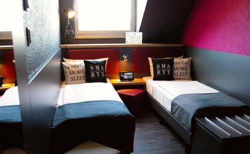 MEININGER Hotel Cologne City Center, Cologne