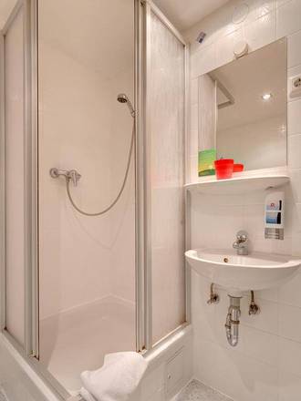 MEININGER Hotel Cologne City Center, Cologne