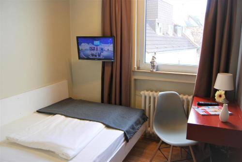 MEININGER Hotel Cologne City Center, Cologne