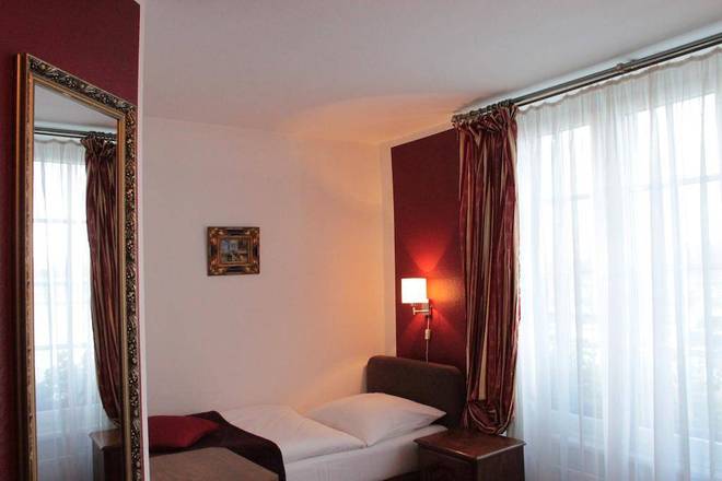 Hayk Altstadthotel & Appartements, Cologne