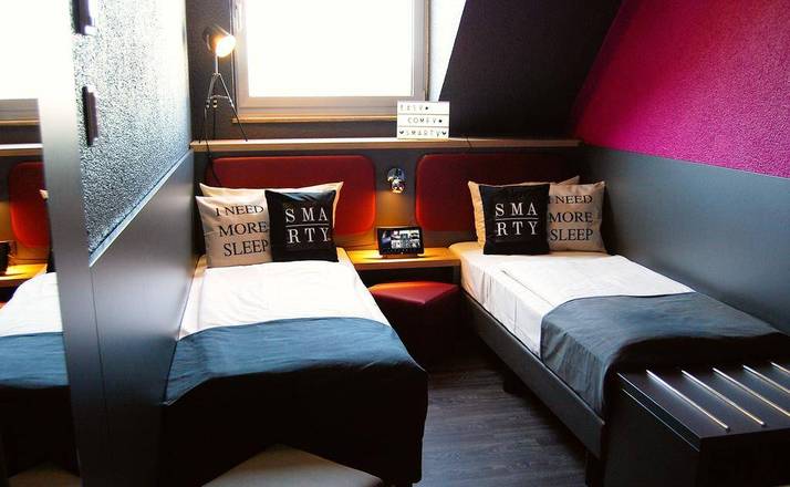 MEININGER Hotel Cologne City Center, Cologne