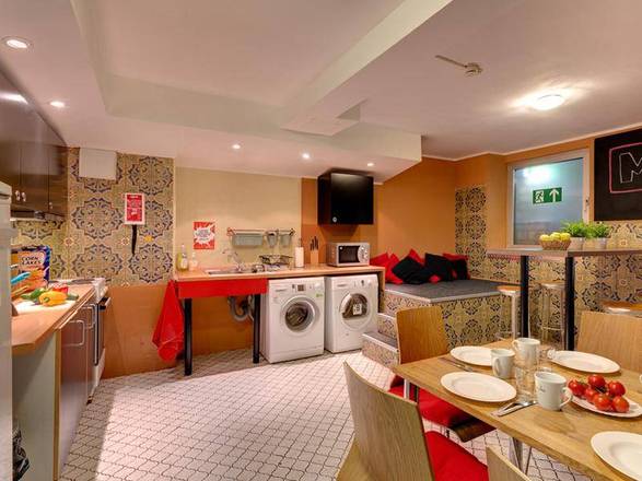 MEININGER Hotel Cologne City Center, Cologne