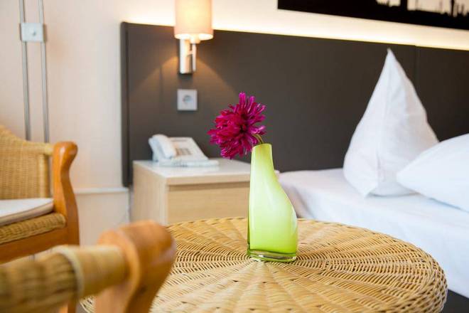 Hotel Drei Kronen, Cologne