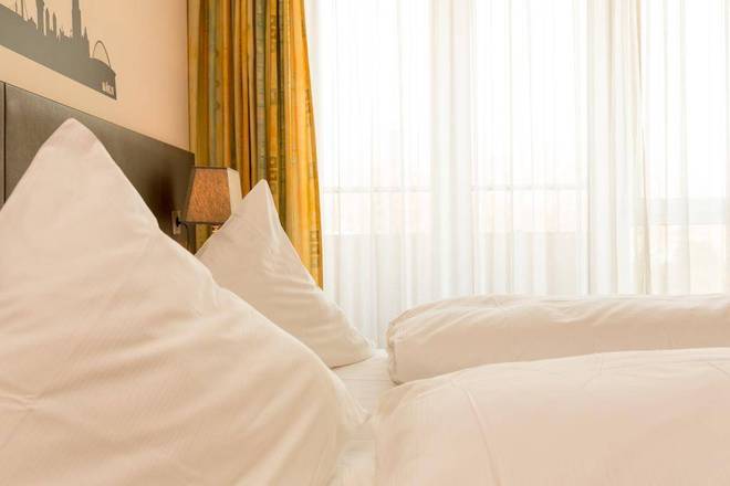 Hotel Drei Kronen, Cologne