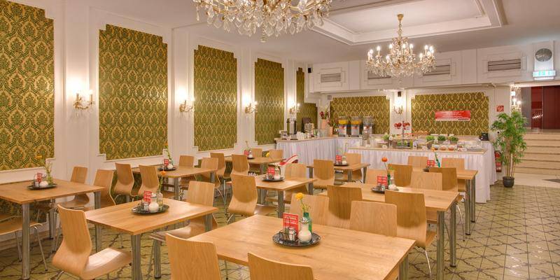 MEININGER Hotel Cologne City Center, Cologne