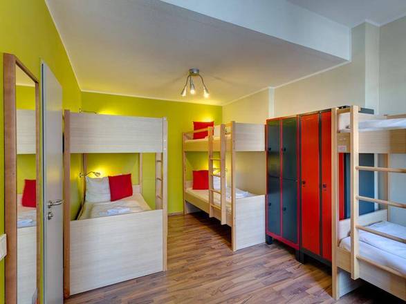 MEININGER Hotel Cologne City Center, Cologne