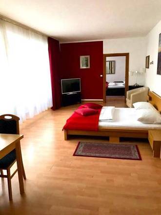 Hayk Altstadthotel & Appartements, Cologne