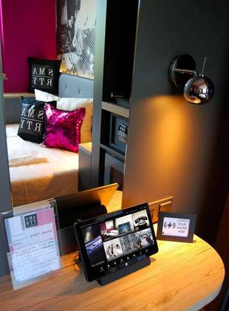 MEININGER Hotel Cologne City Center, Cologne