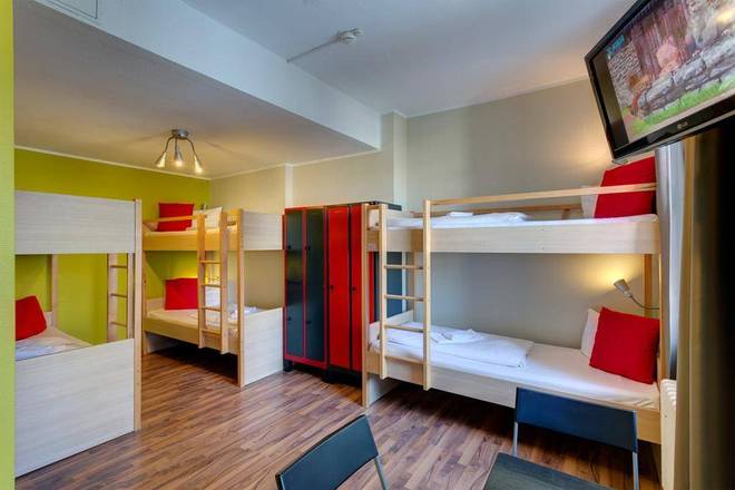 MEININGER Hotel Cologne City Center, Cologne