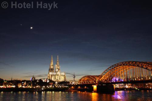 Hayk Altstadthotel & Appartements, Cologne